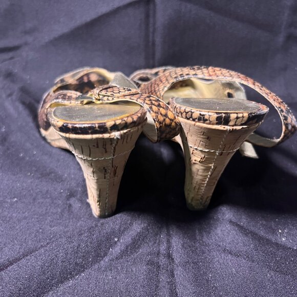 ANNE KLEIN 4"‎ Gold Scale Print Slingback Shoes  Size 10 M - Picture 6 of 10